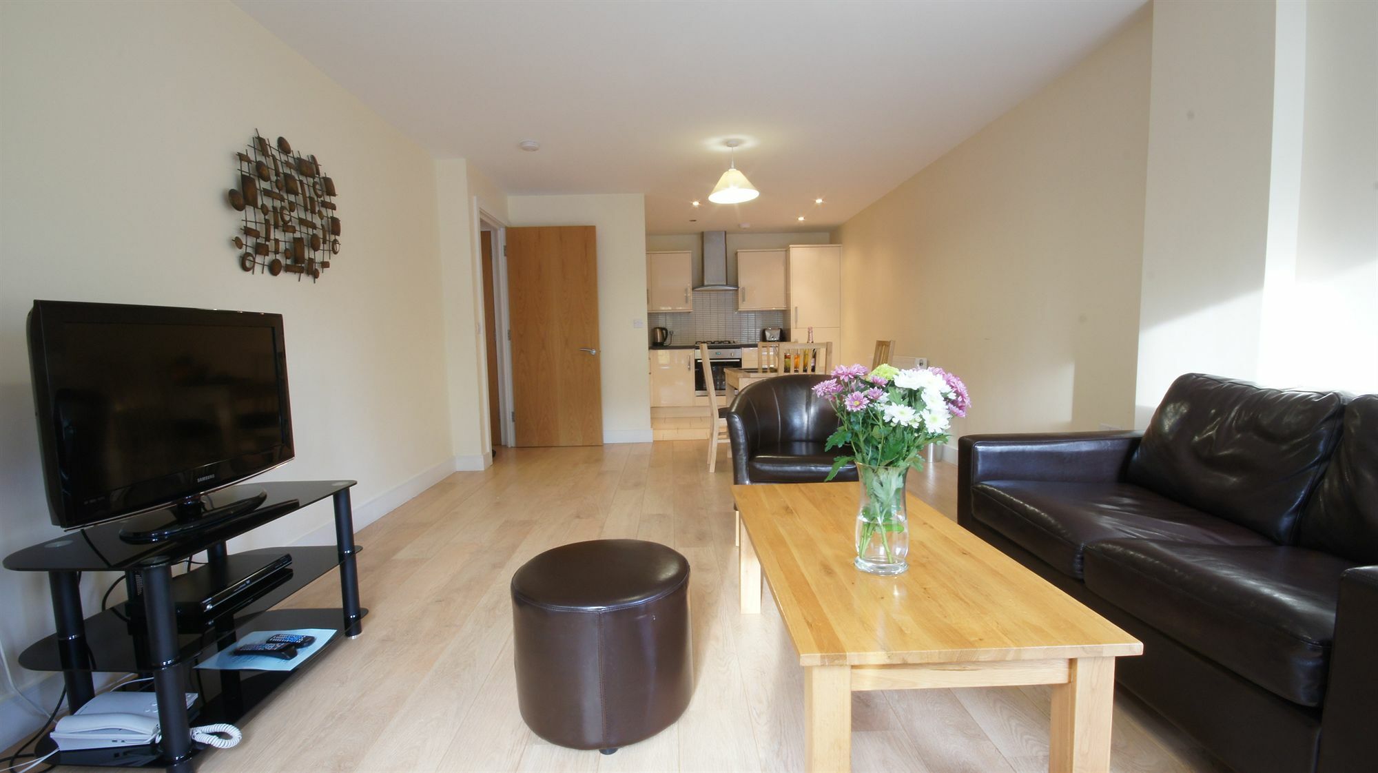 Lodge Drive Serviced Apartments Enfield Buitenkant foto